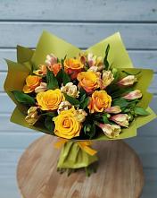 Букет цветов из:  Альстромерии и Розы в Приазовской