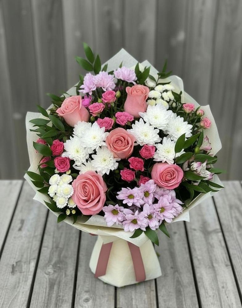 Букет цветов из: Альстромерии, Гвоздики, Розы и Хризантемы в Приазовской