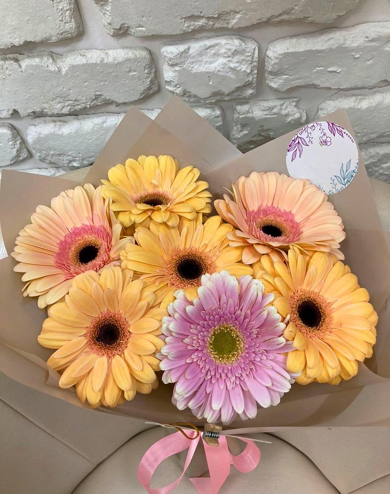 Букет цветов из: Герберы в Приазовской