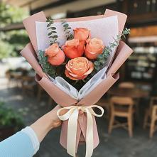Букет цветов из:  Розы в Приазовской