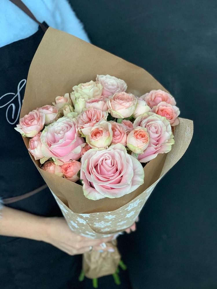 Букет цветов из: Хризантемы и Розы в Приазовской