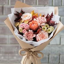 Букет цветов из:  Гвоздики, Хризантемы и Розы #REPLACE_PRED# Приазовской
