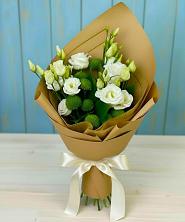 Букет цветов из:  Хризантемы и Лизиантусы в Приазовской