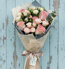 Букет цветов из:  Розы в Приазовской