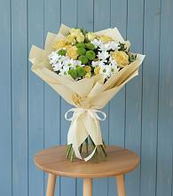 Букет цветов из:  Хризантемы и Розы #REPLACE_PRED# Приазовской