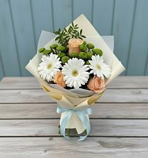 Букет цветов из:  Герберы, Розы и Хризантемы в Приазовской