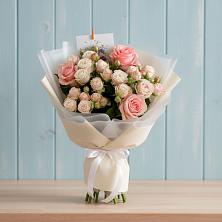 Букет цветов из:  Розы в Приазовской