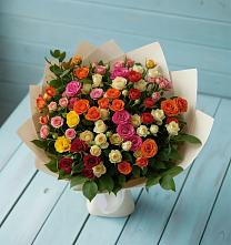 Букет Микс из разноцветных кустовых роз в Приазовской